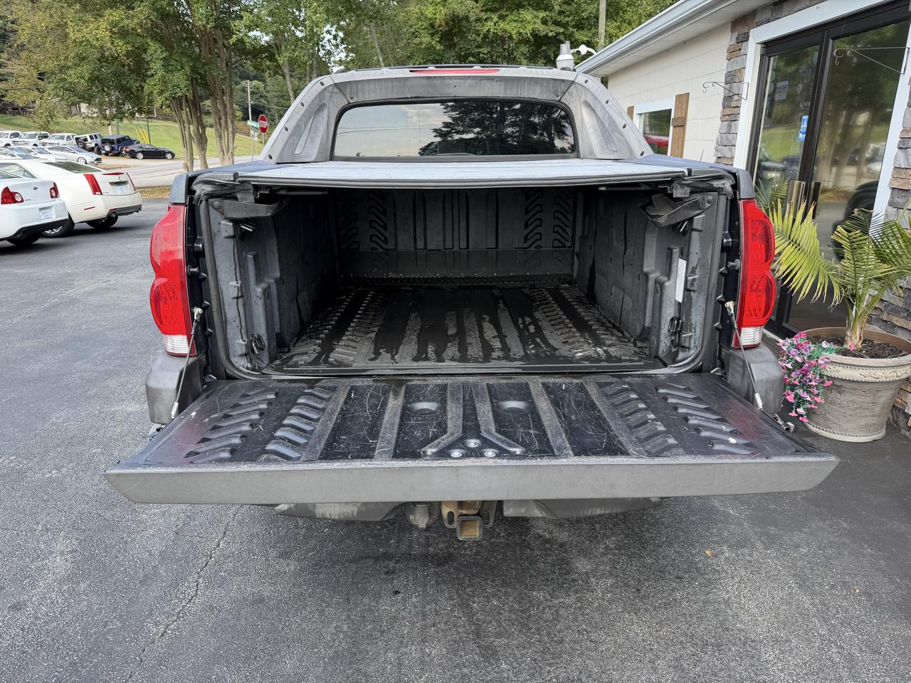 Chevrolet Avalanche 1500 4WD 2003