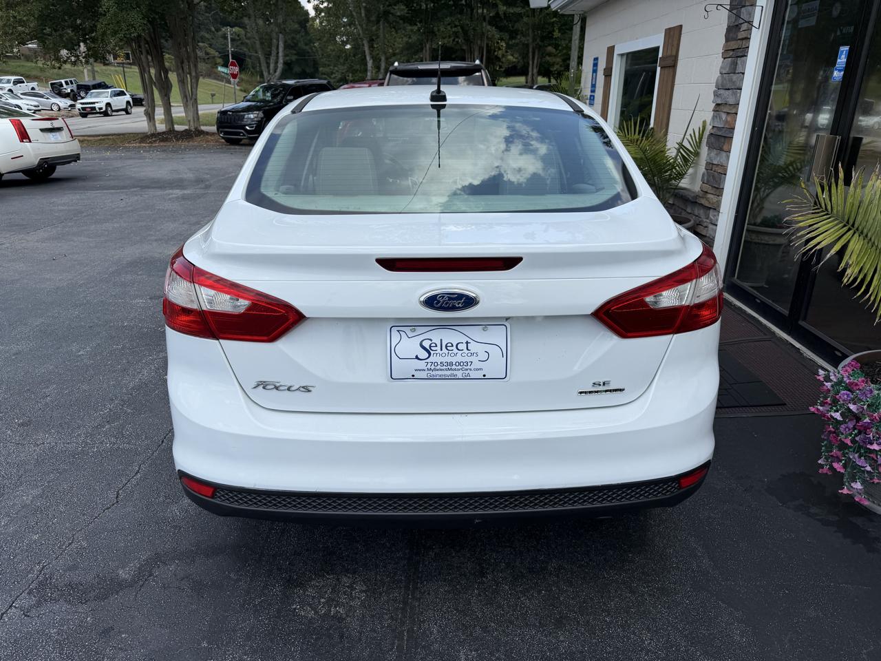 Ford Focus SE Sedan 2013