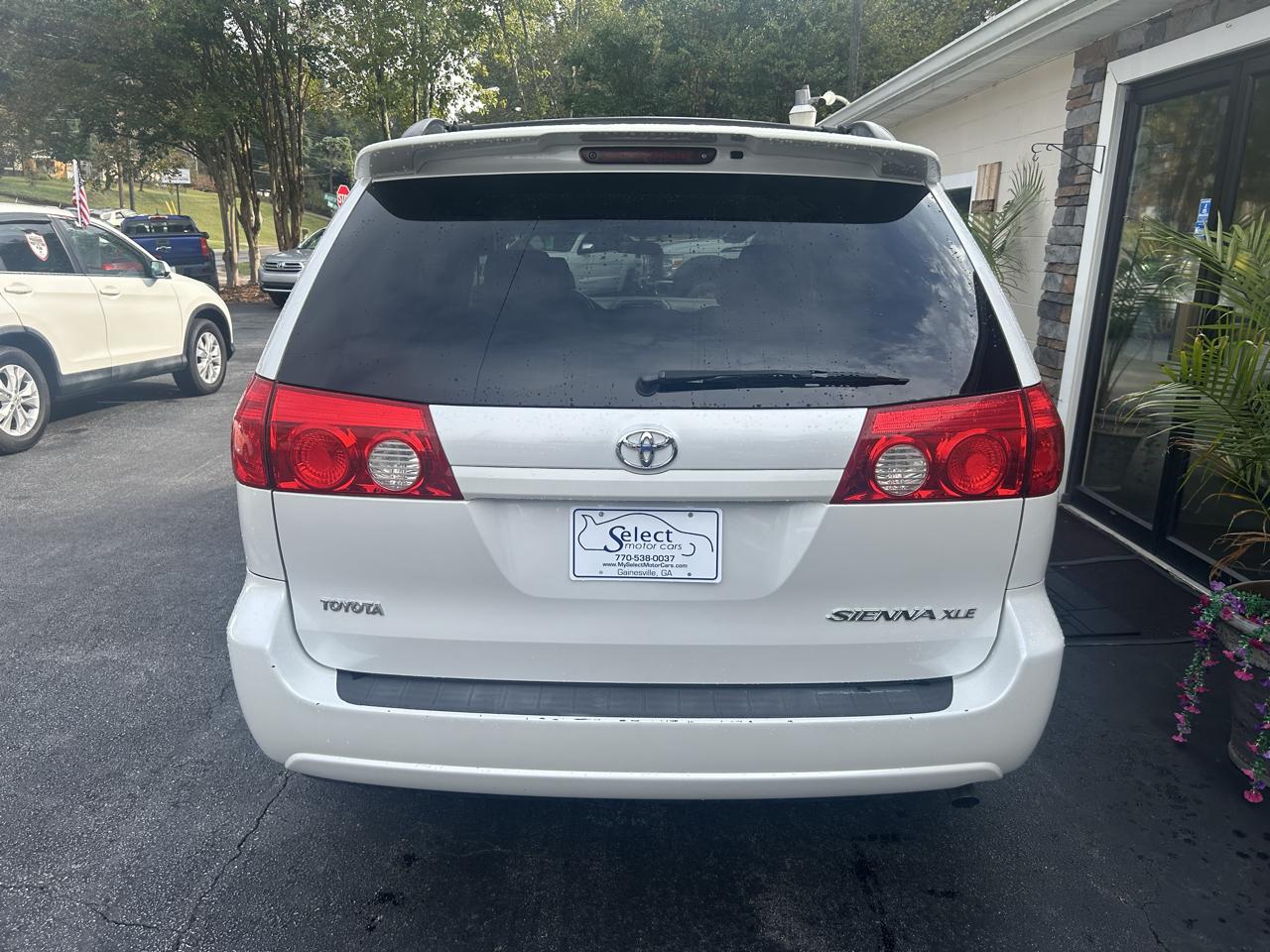 Toyota Sienna photo 8