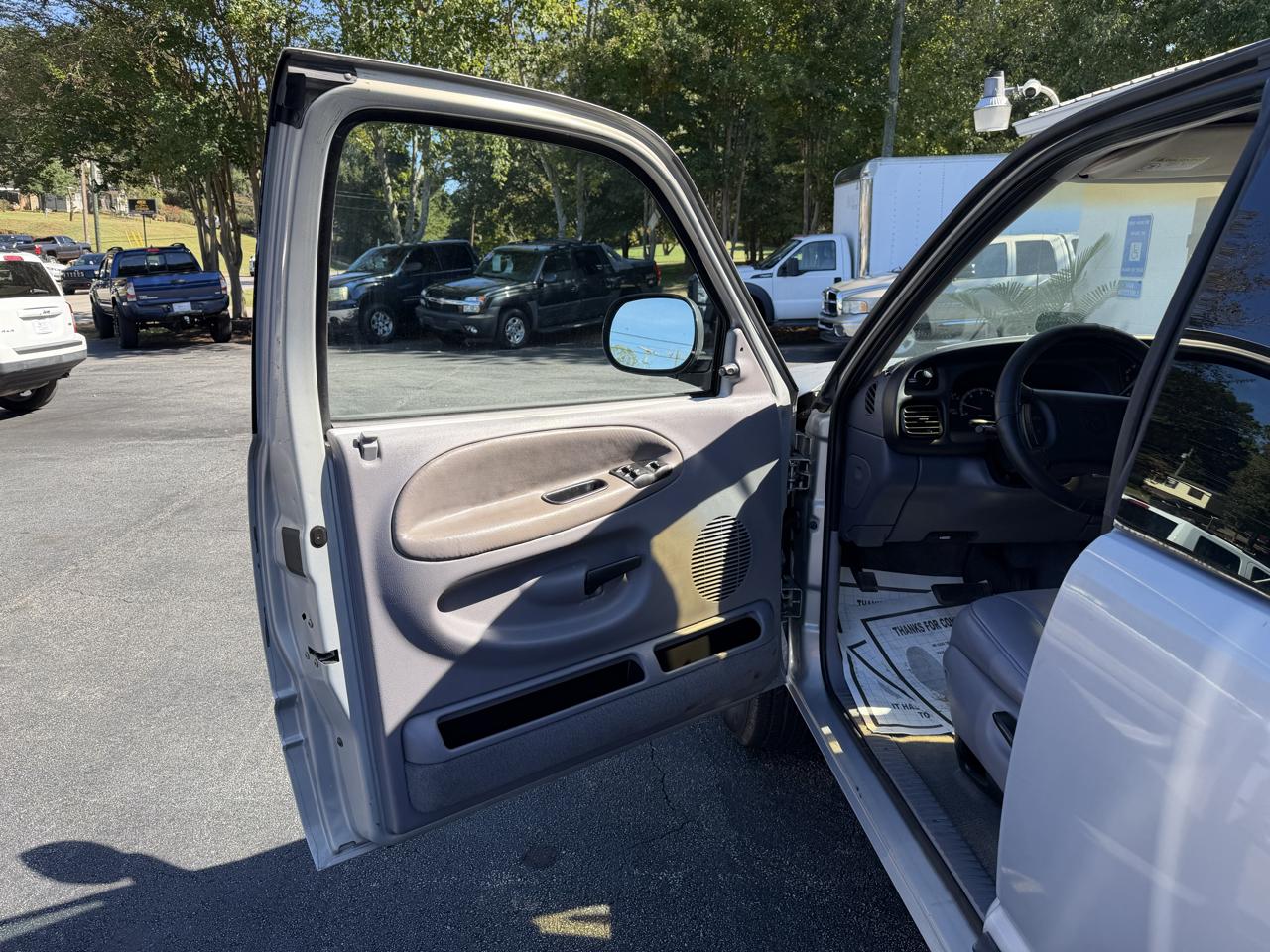 Dodge Ram 1500 Quad Cab 6.5-ft. Bed 2WD 1998