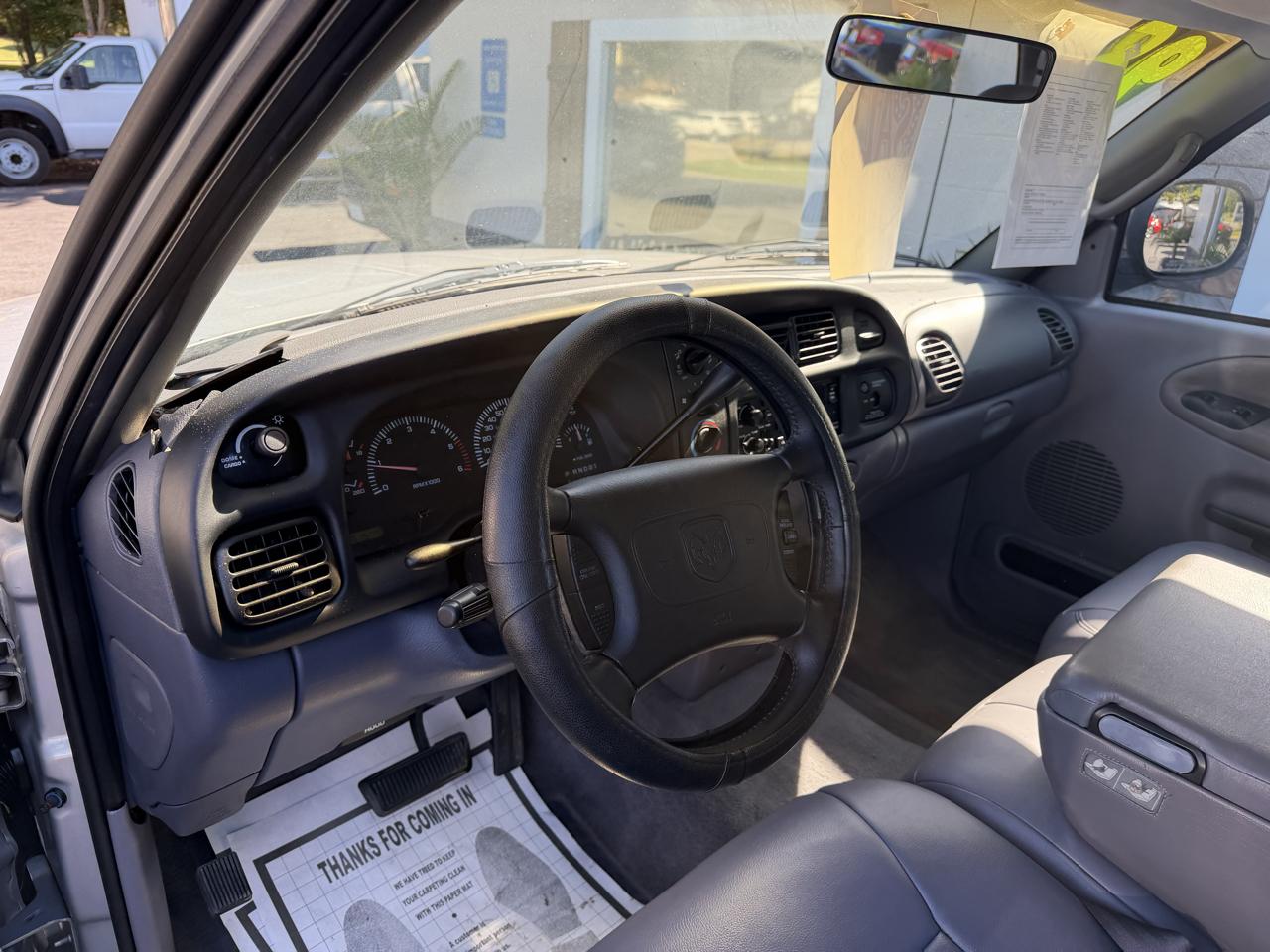 Dodge Ram 1500 Quad Cab 6.5-ft. Bed 2WD 1998