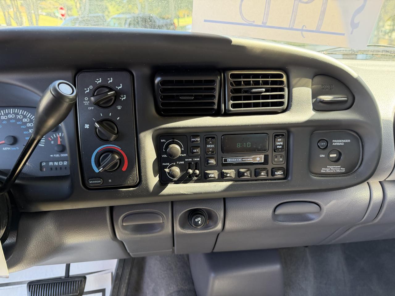 Dodge Ram 1500 Quad Cab 6.5-ft. Bed 2WD 1998