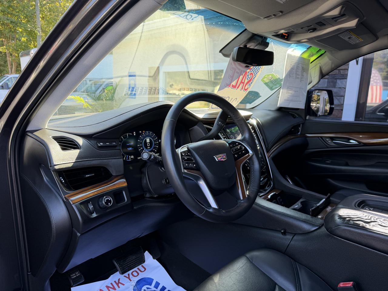 Cadillac Escalade photo 13
