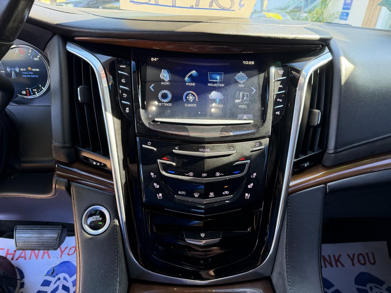 Cadillac Escalade photo 17