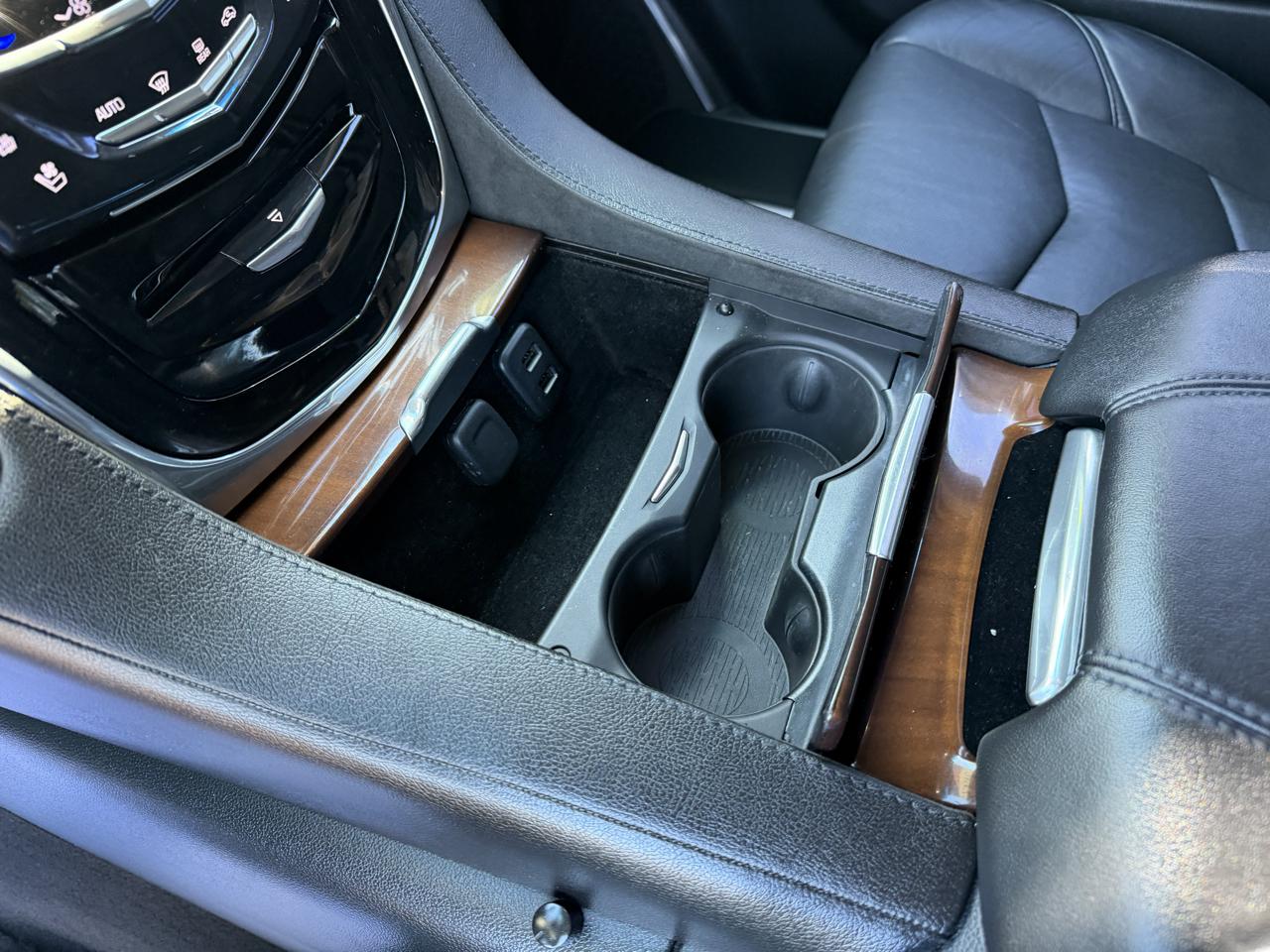 Cadillac Escalade photo 20