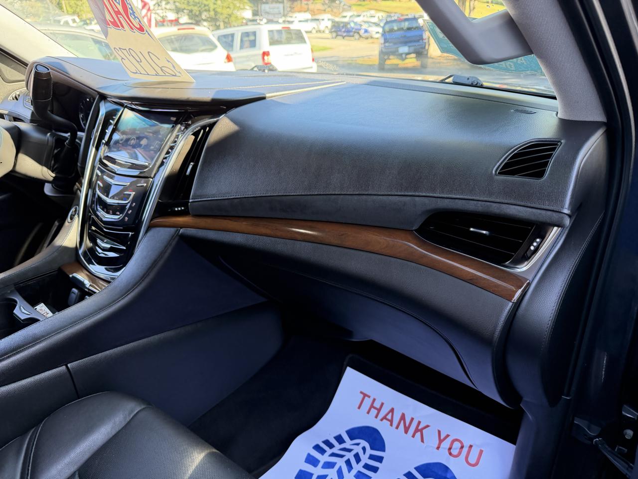 Cadillac Escalade photo 24