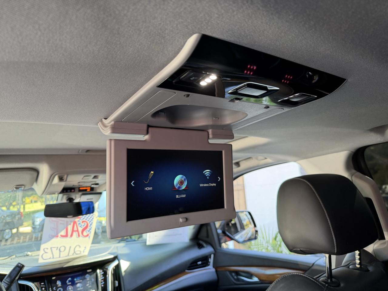 Cadillac Escalade photo 31