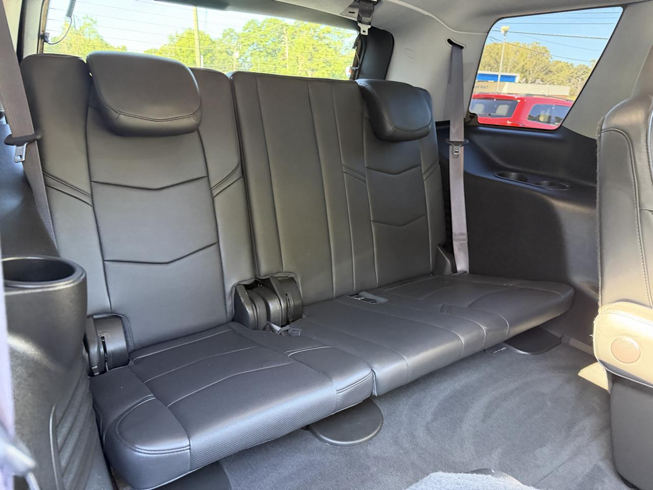 Cadillac Escalade photo 37