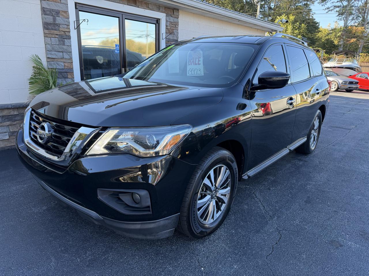 Nissan Pathfinder S 2WD 2019