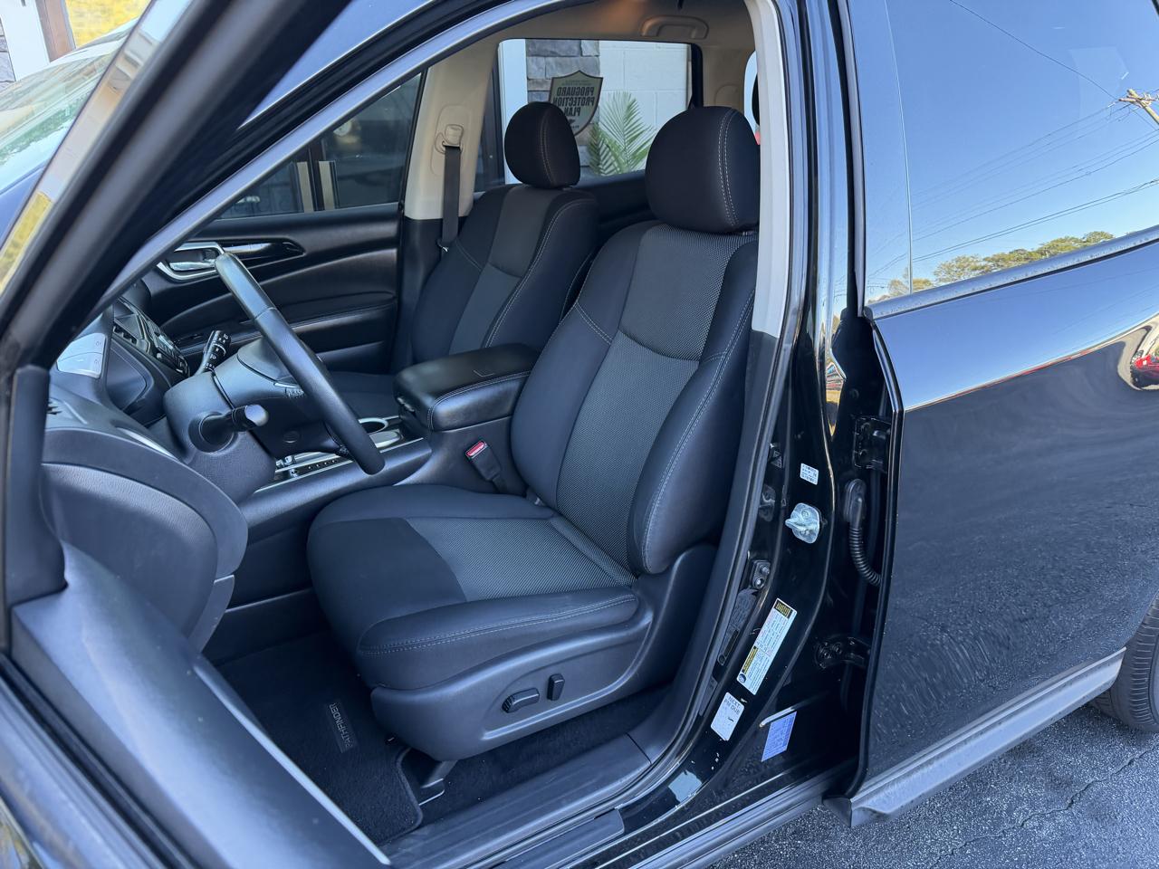 Nissan Pathfinder S 2WD 2019