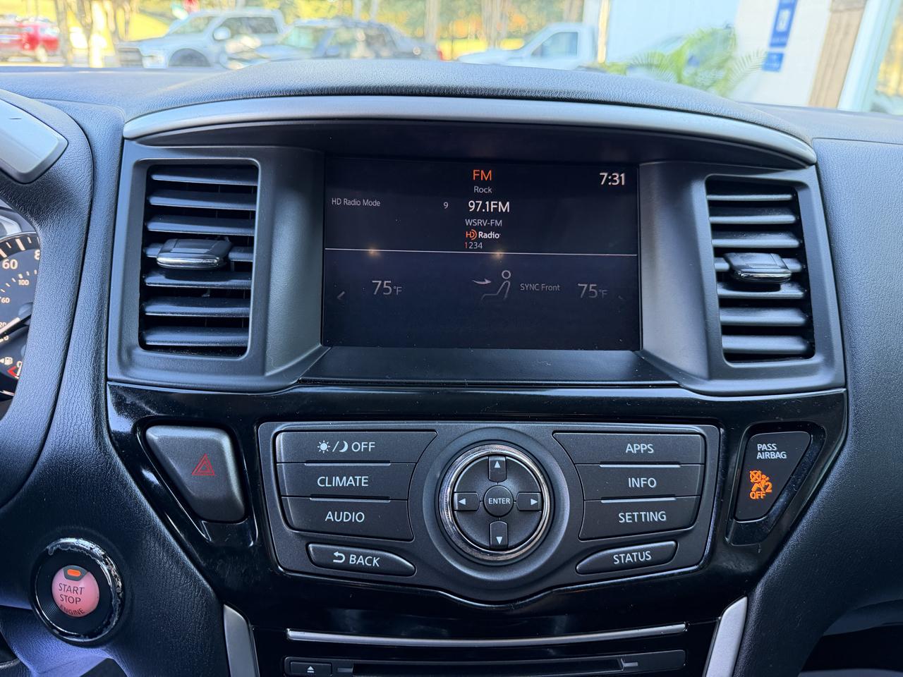 Nissan Pathfinder S 2WD 2019
