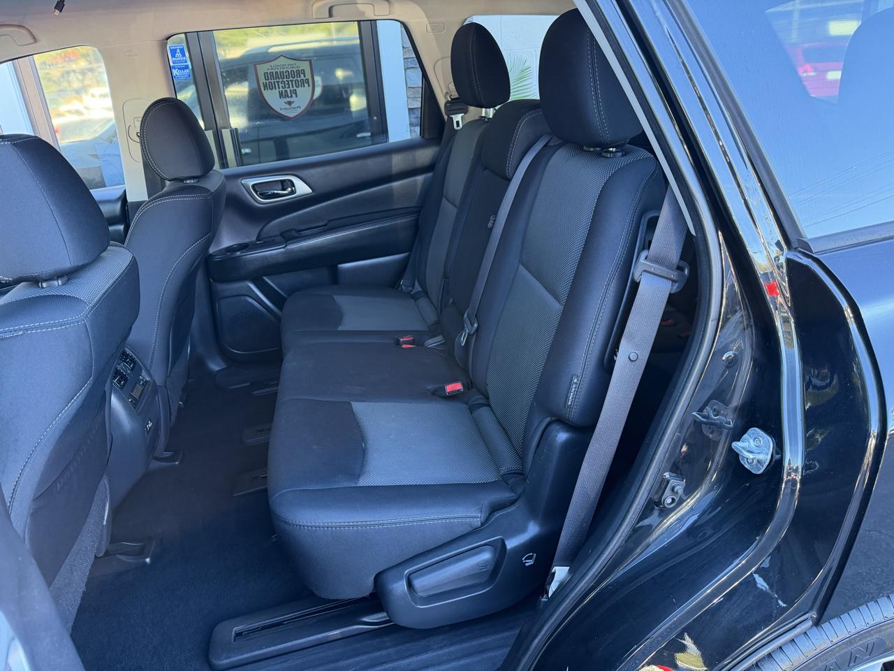 Nissan Pathfinder S 2WD 2019