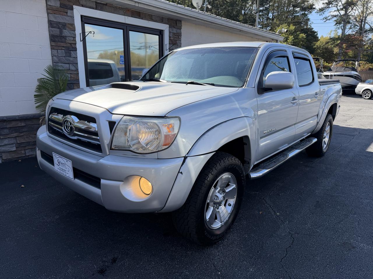 Toyota Tacoma photo 4
