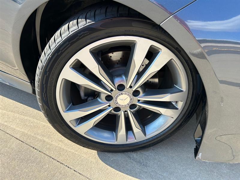 Mercedes-Benz E-Class  2014 Mercedes-Benz E-Class  2014