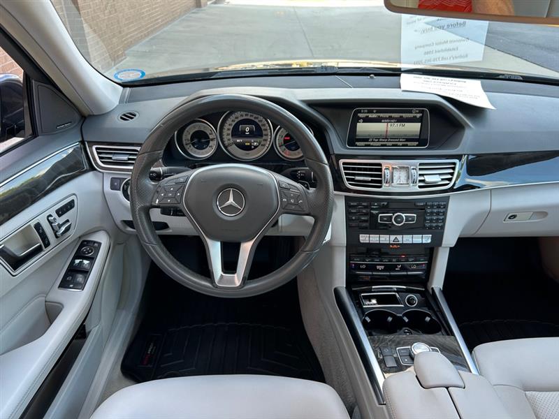 Mercedes-Benz E-Class  2014 Mercedes-Benz E-Class  2014