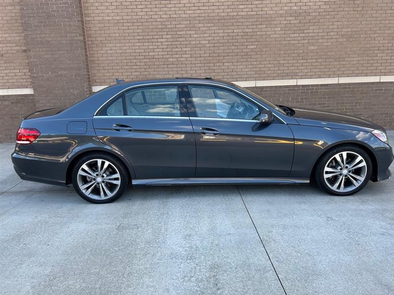 Mercedes-Benz E-Class  2014 Mercedes-Benz E-Class  2014
