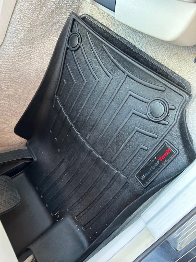 Mercedes-Benz E-Class  2014