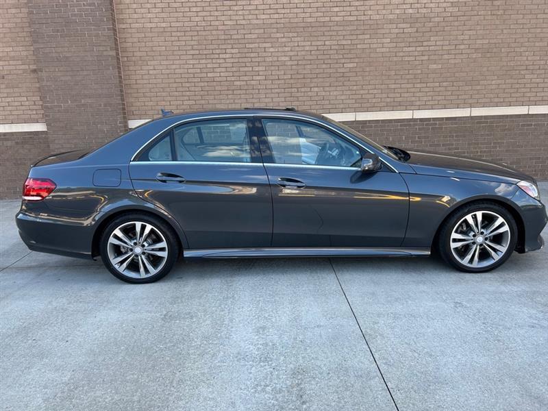 Mercedes-Benz E-Class  2014