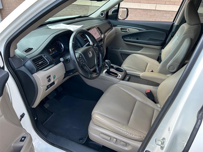 Honda Ridgeline  2017 Honda Ridgeline  2017