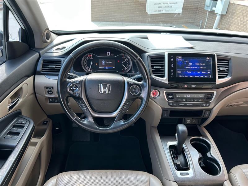 Honda Ridgeline  2017 Honda Ridgeline  2017