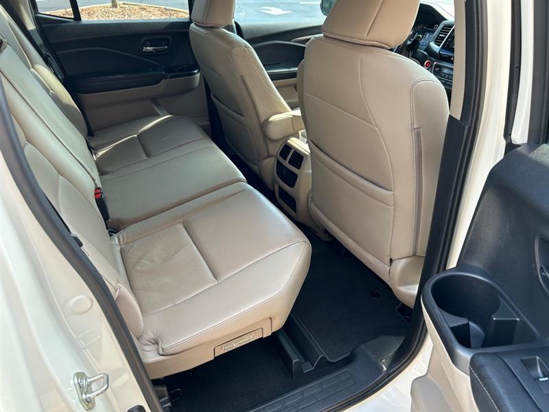 Honda Ridgeline  2017 Honda Ridgeline  2017