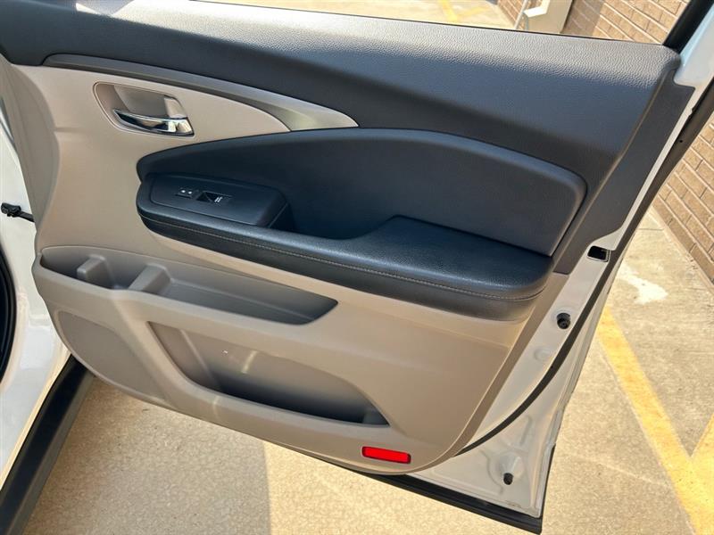 Honda Ridgeline  2017 Honda Ridgeline  2017