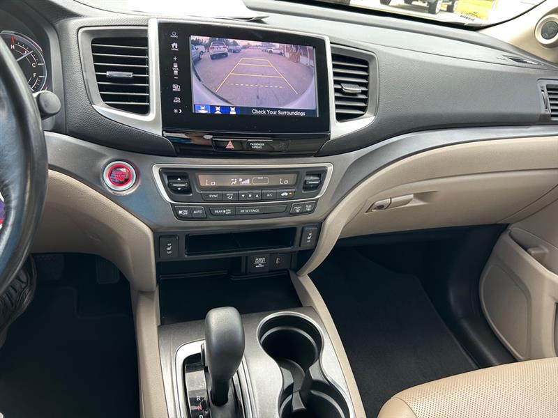 Honda Ridgeline  2017 Honda Ridgeline  2017