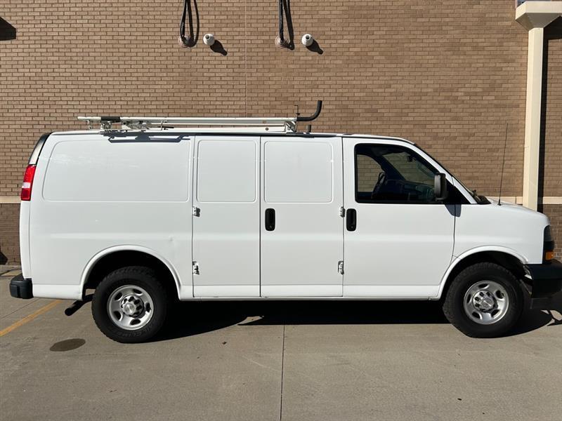 Chevrolet Express  2022