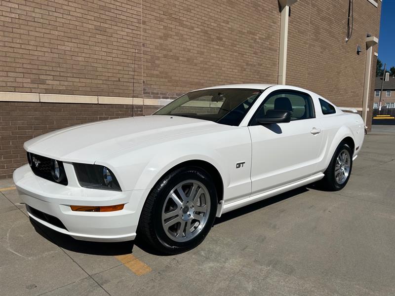 Ford Mustang  2005 Ford Mustang  2005