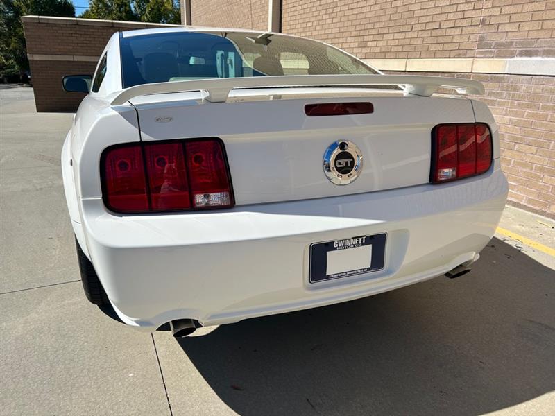 Ford Mustang  2005 Ford Mustang  2005