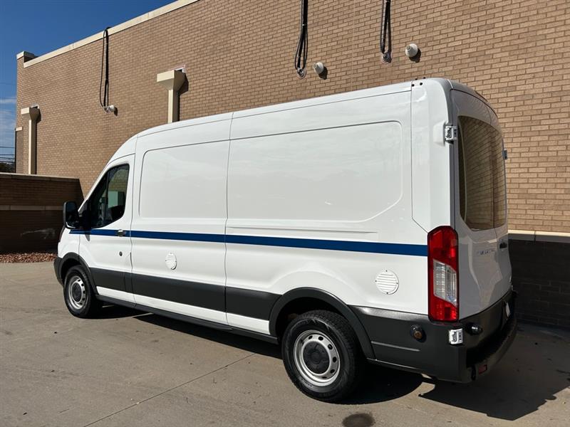 Ford Transit  2016