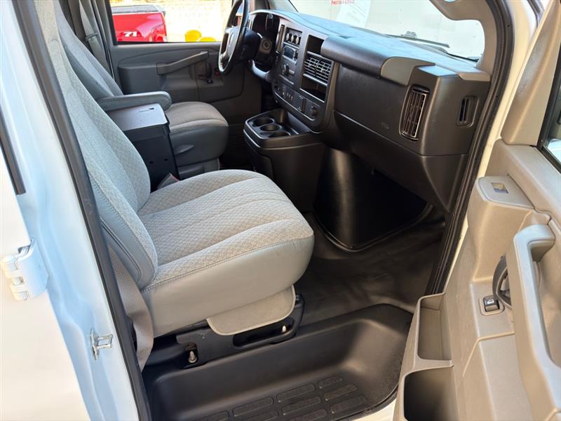 Chevrolet Express  2019