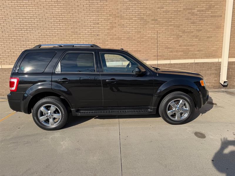 Ford Escape  2011