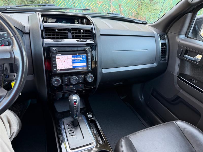 Ford Escape  2011