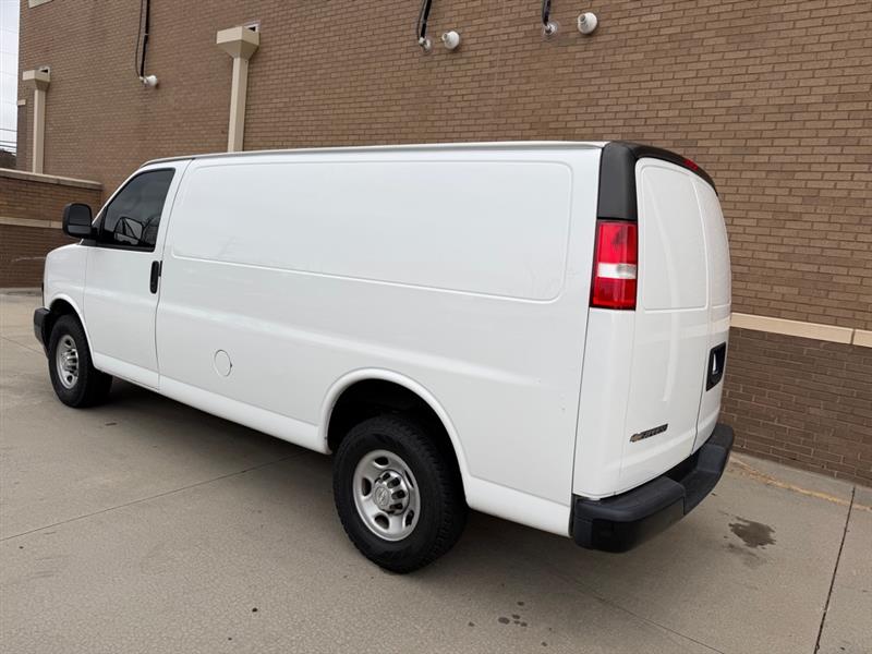 Chevrolet Express  2020