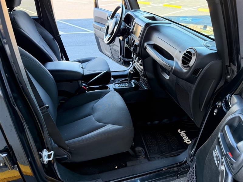 Jeep Wrangler  2016