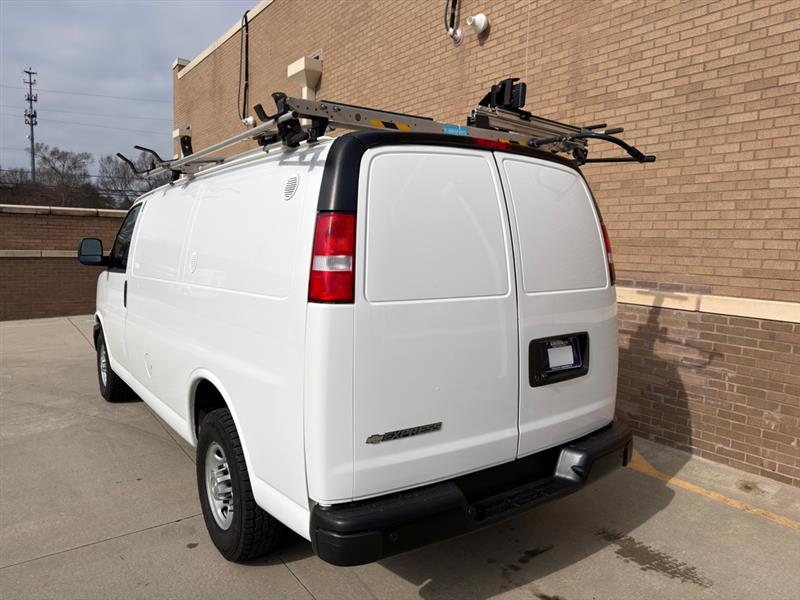 Chevrolet Express  2020