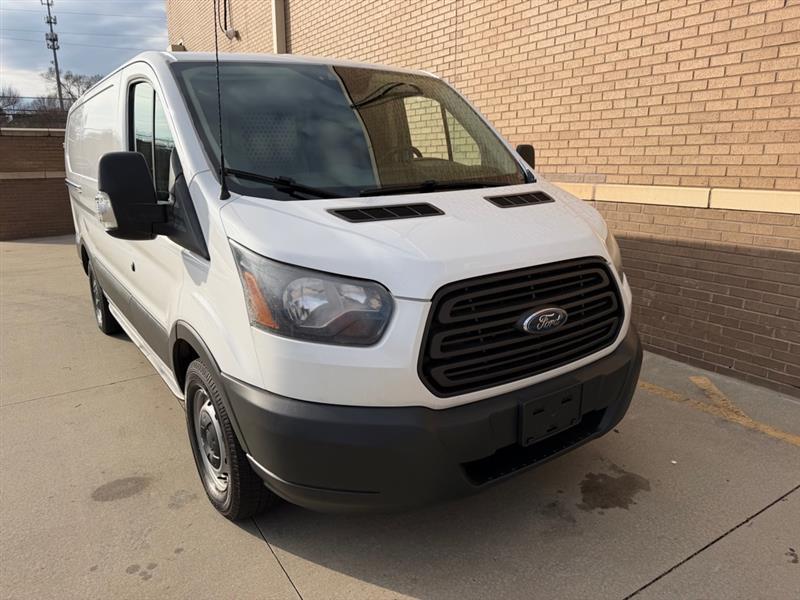 Ford Transit  2020