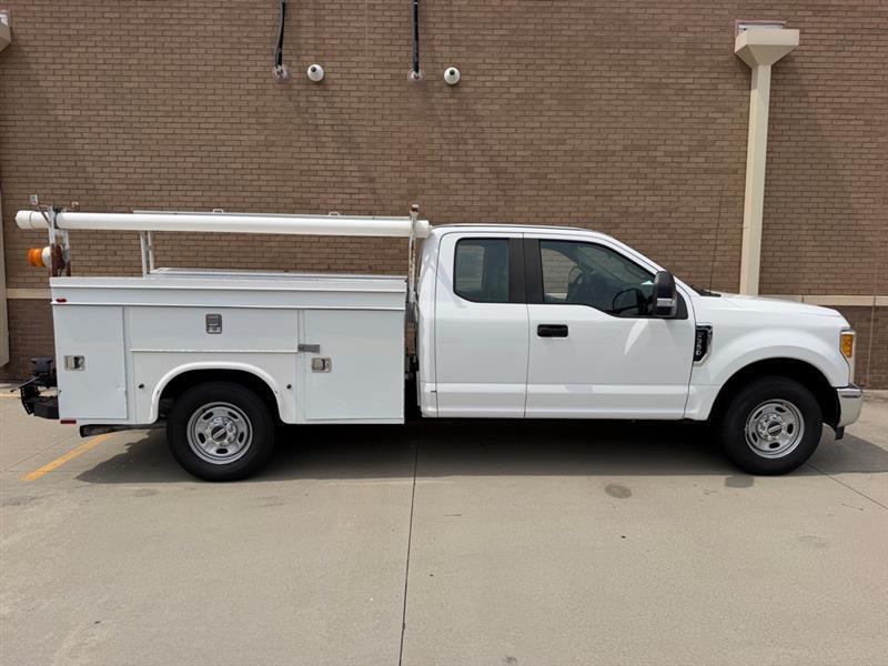 2017 Ford F-350 Super Duty XL - Photo 6