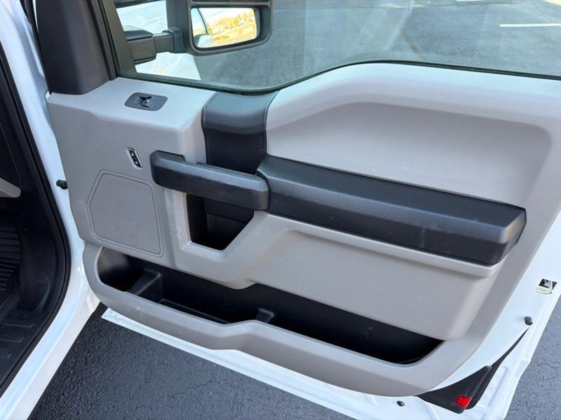 2017 Ford F-350 Super Duty XL - Photo 19