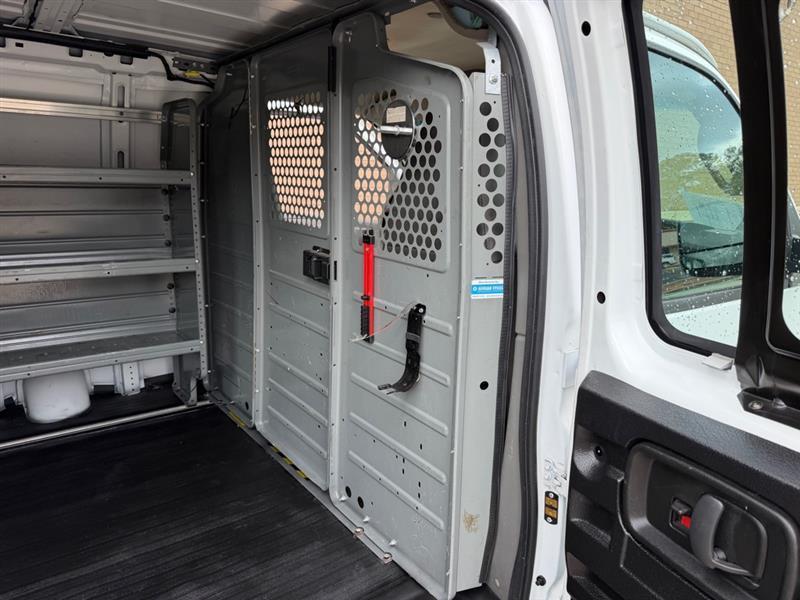 Chevrolet Express  2021