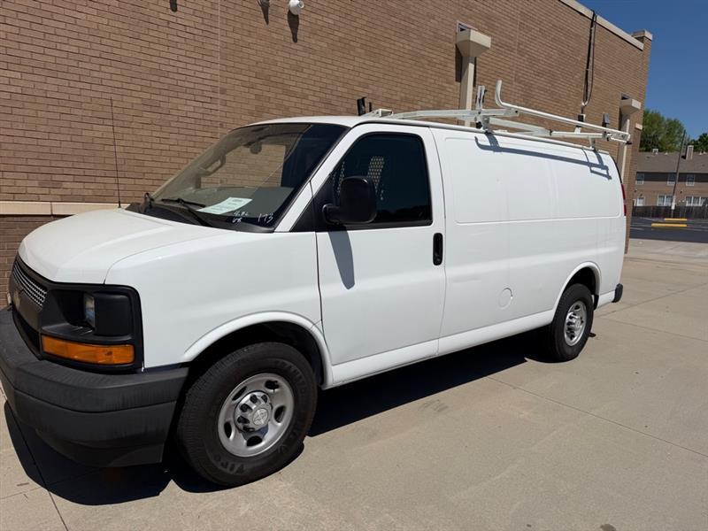 Chevrolet Express  2017