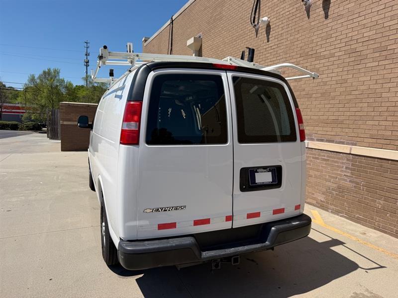 Chevrolet Express  2017