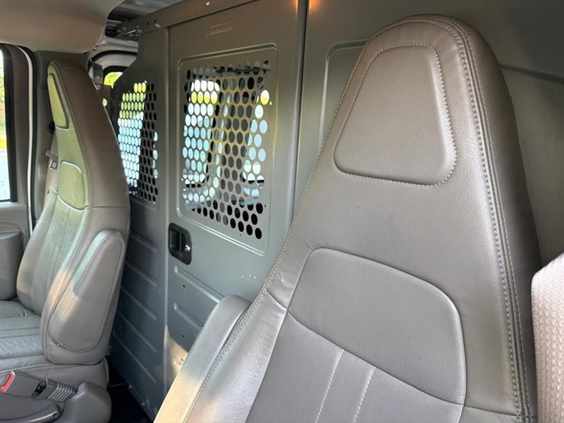 Chevrolet Express  2017