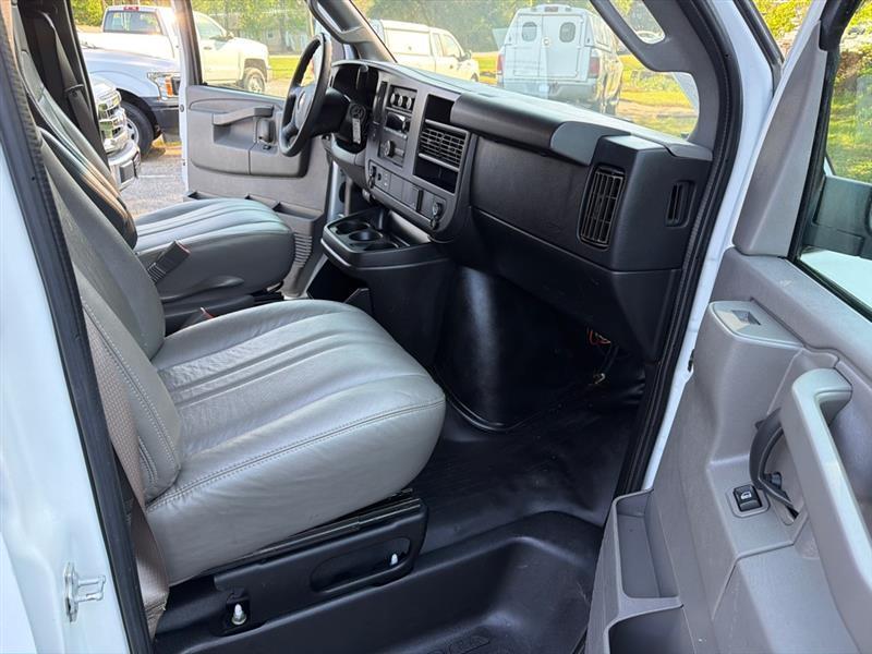 Chevrolet Express  2017