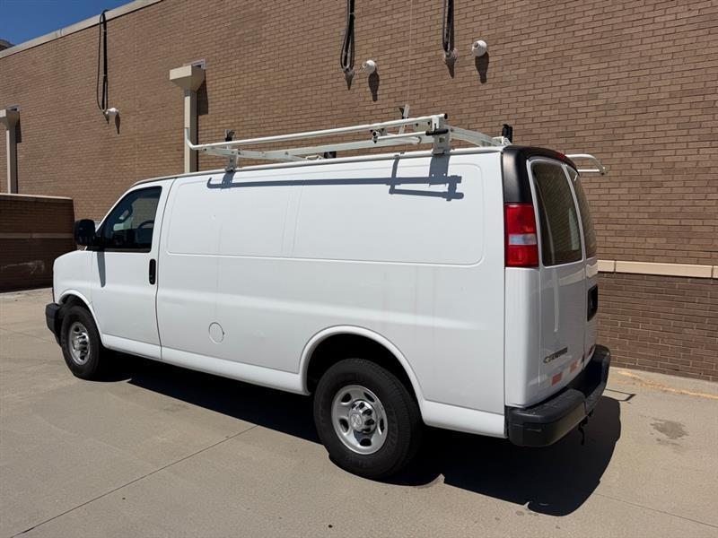 Chevrolet Express  2017