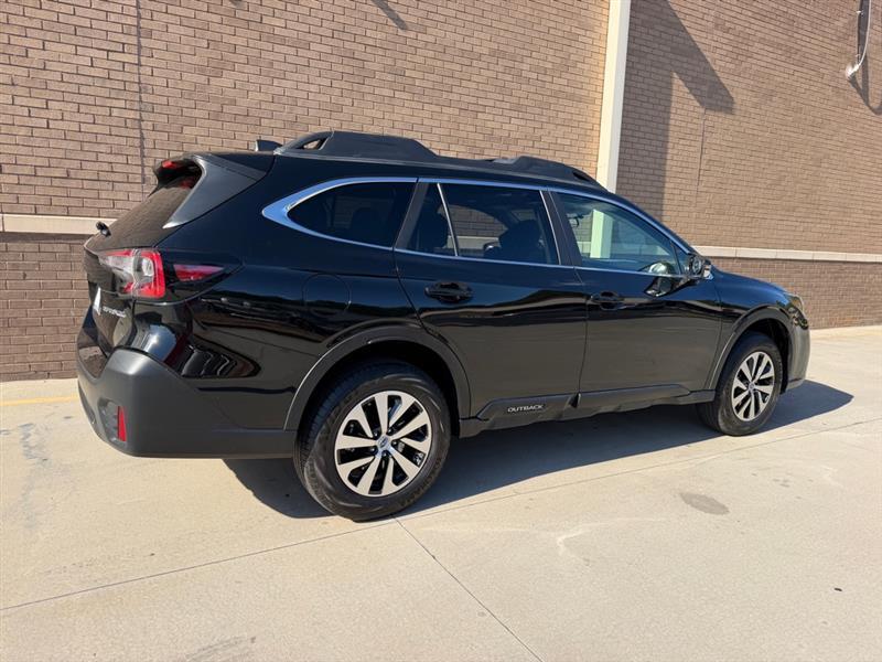 Subaru Outback  2022