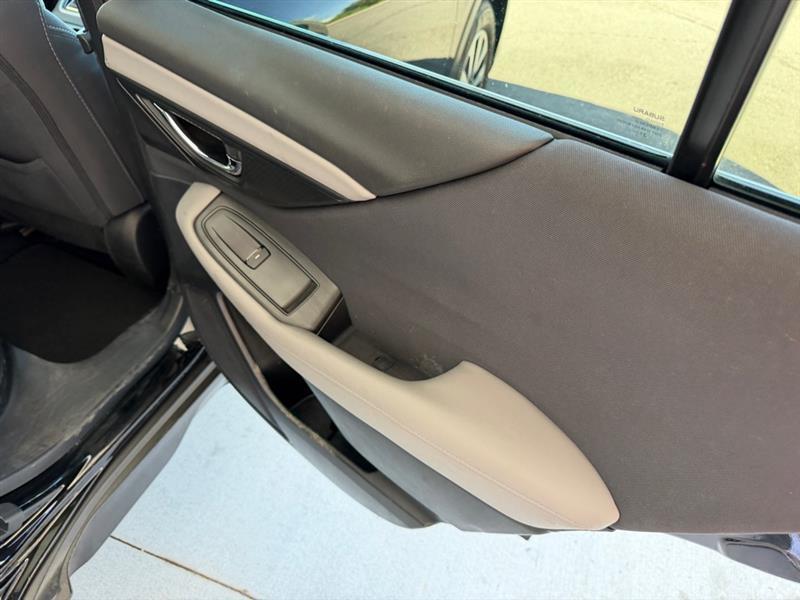 Subaru Outback  2022