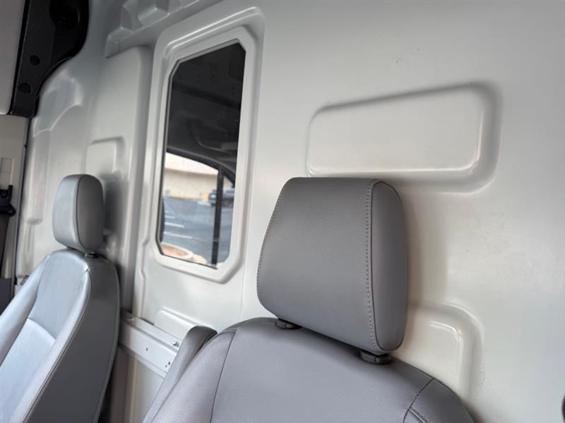 Ford Transit  2018