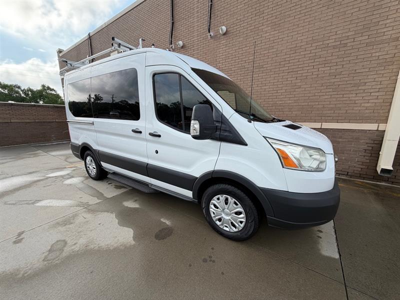 Ford Transit  2015